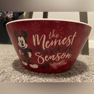 Disney large melamine bowl. Christmas Mickey